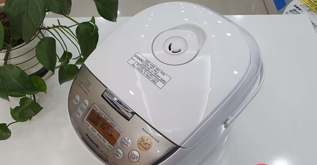 So sánh nồi cơm điện Supor và Rongsheng về các đặc điểm