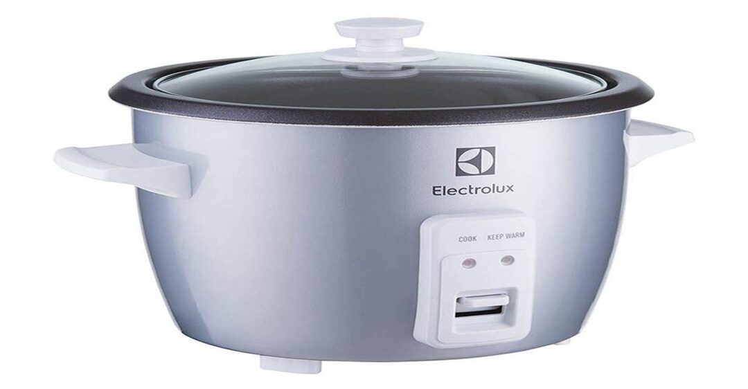 so sánh nồi cơm điện Electrolux và Hitachi