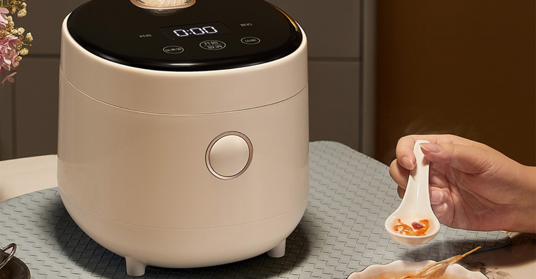 so sánh nồi cơm điện Comfee và Toshiba