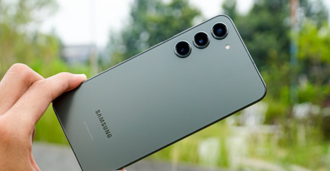 Thiết kế Galaxy S23+ sang trọng cùng màn hình Dynamic AMOLED 2X sắc nét