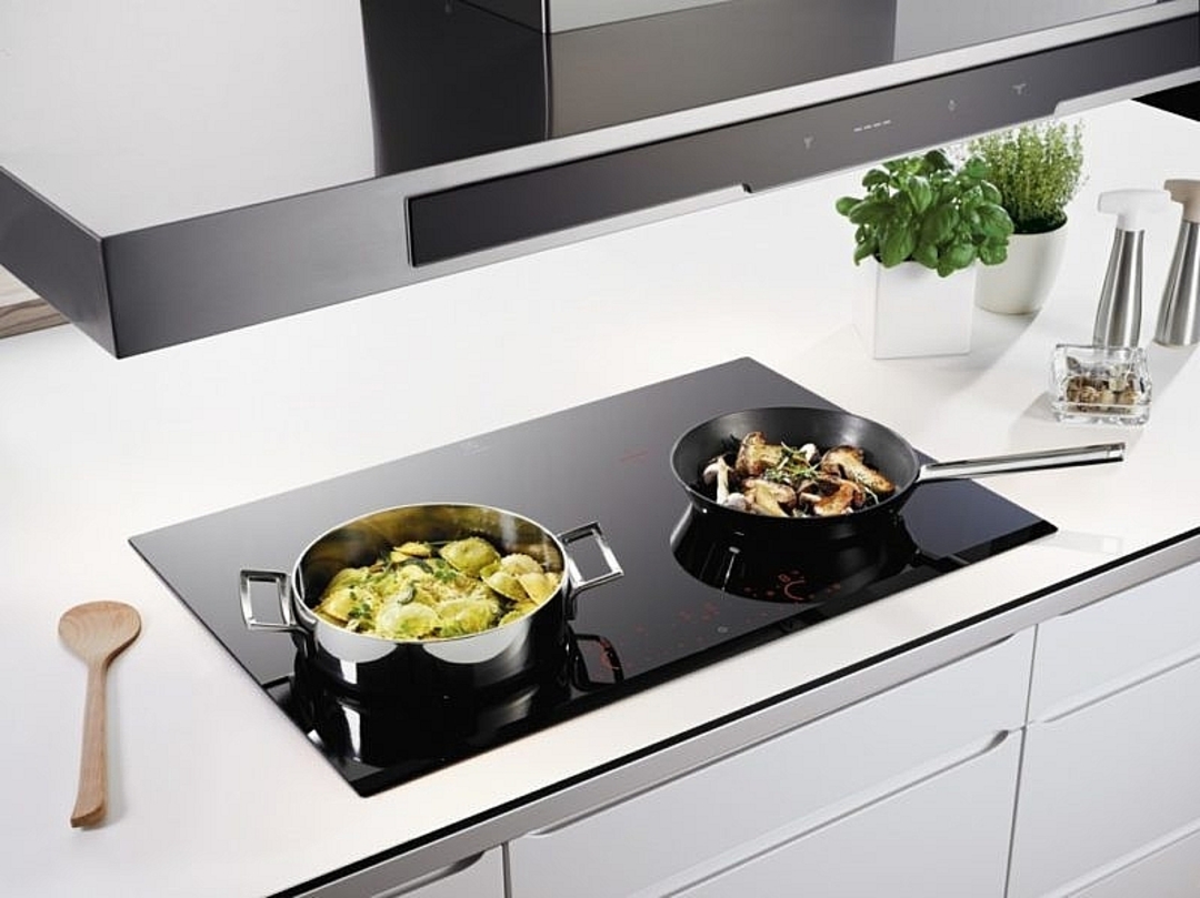 Khả năng tự động điều chỉnh nhiệt độ của bếp từ Bosch và Perfect