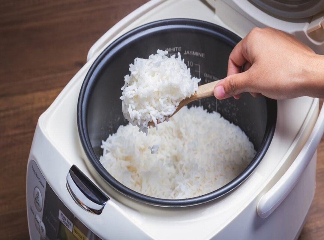 Nên mua nồi cơm điện hãng nào