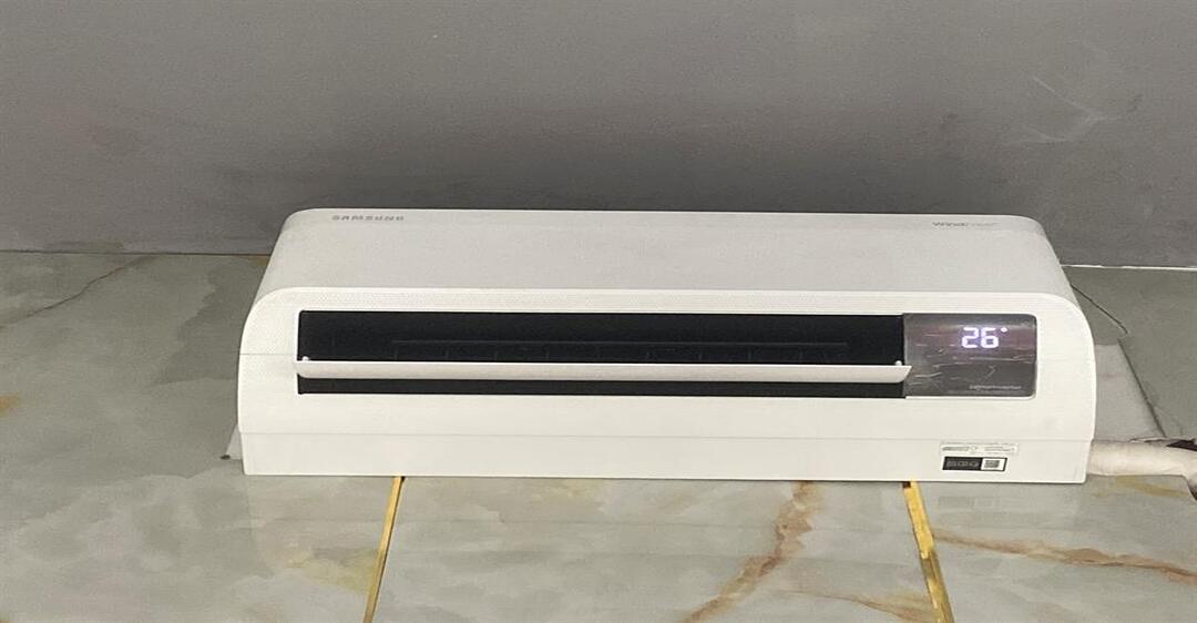 Máy Lạnh Samsung Inverter 1 HP AR10TYHFAAWKNSV