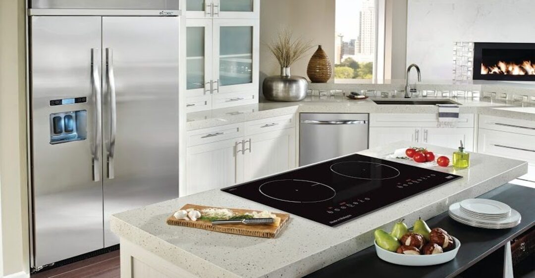 So sánh bếp từ Franke và Sunhouse