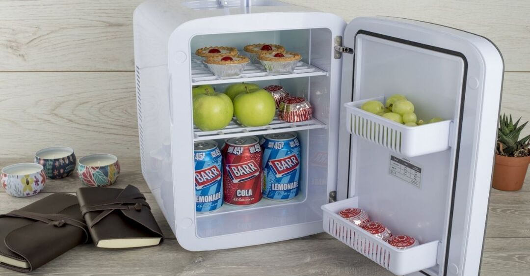 Tủ lạnh mini 10 lít SAST ST10L