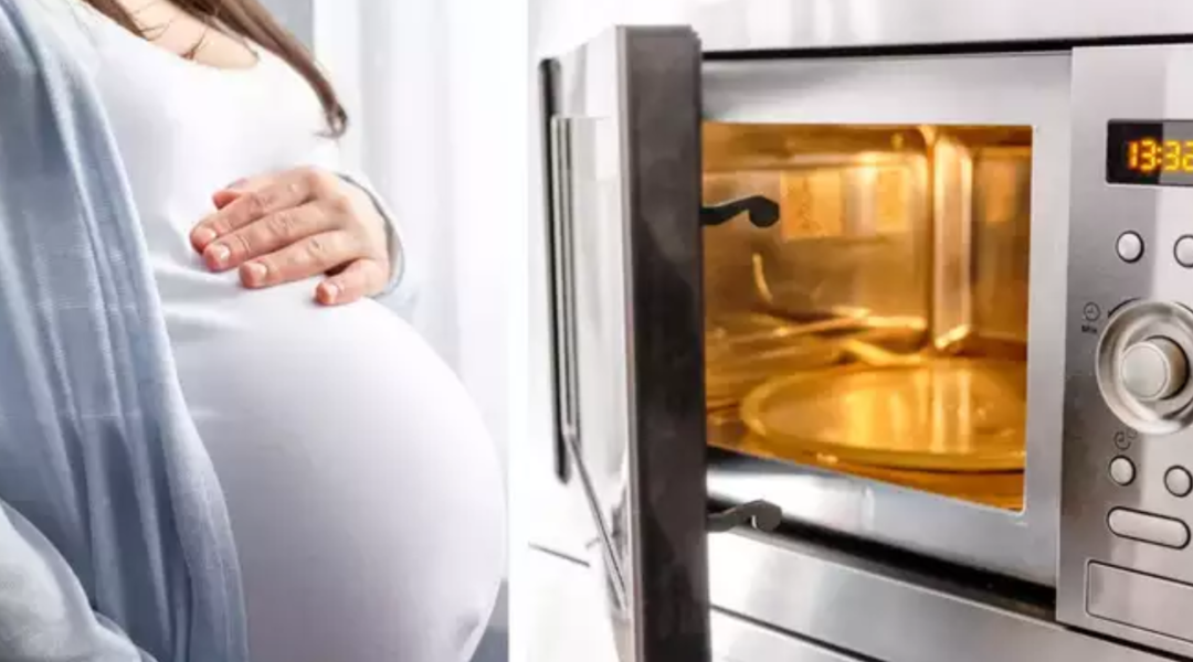 Lò vi sóng có hại cho bà bầu không
