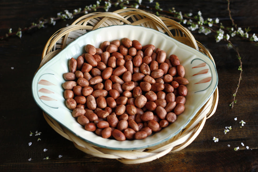 Mẹo giúp bạn giữ được lạc giòn lâu