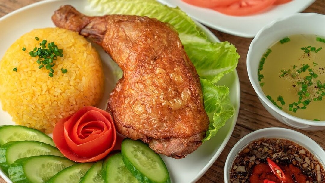 Nguyên liệu để làm cơm gà