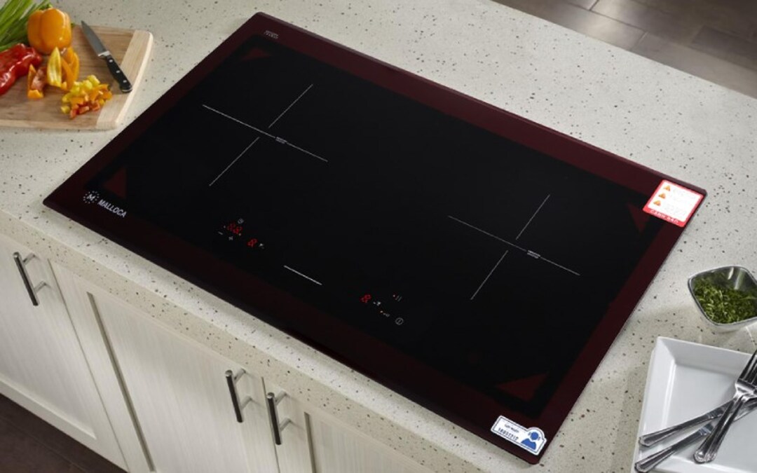 so sánh bếp từ Franke và Midea