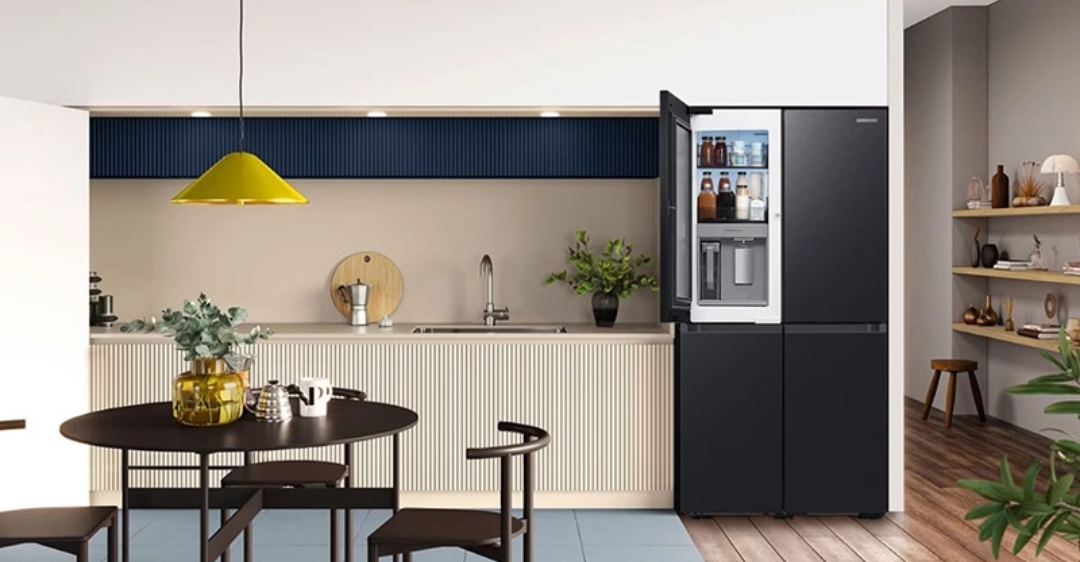 Tủ lạnh 4 cửa với Beverage Center™ RF59C766FB1/SV