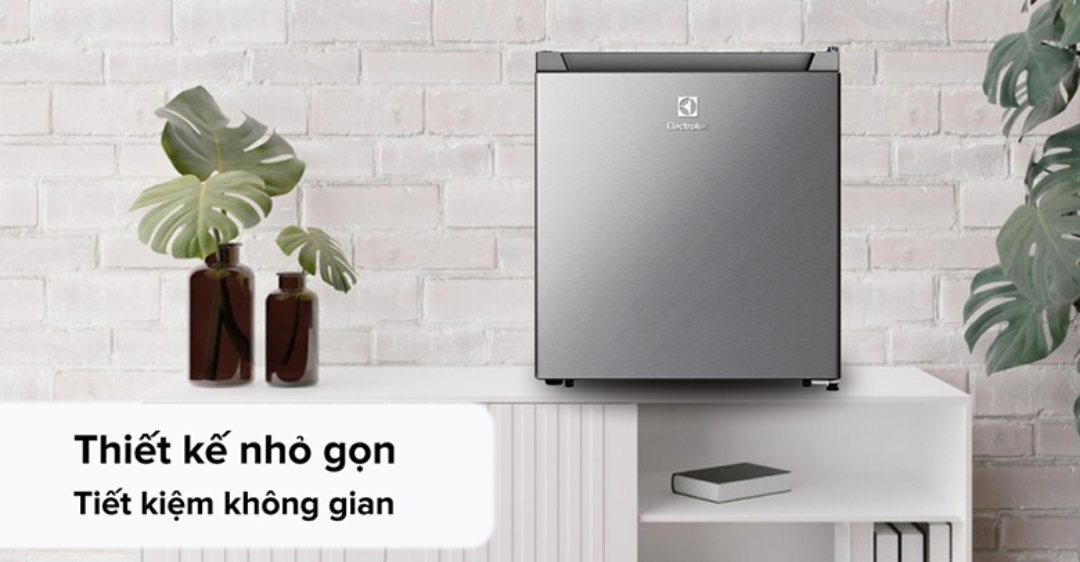 Tủ lạnh Electrolux 45 lít EUM0500AD-VN