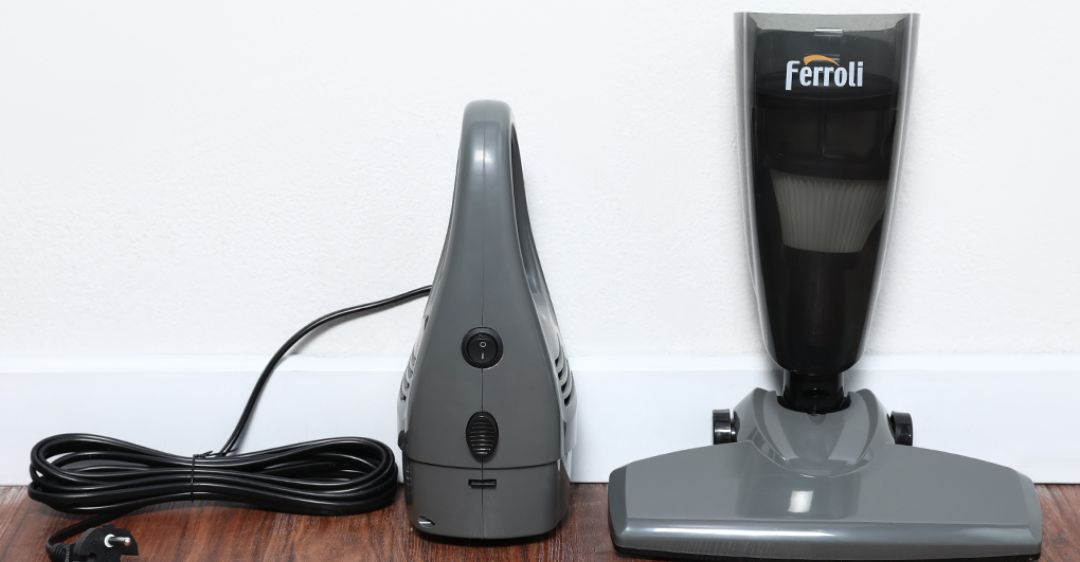 Máy hút bụi cầm tay Ferroli FVC-600H