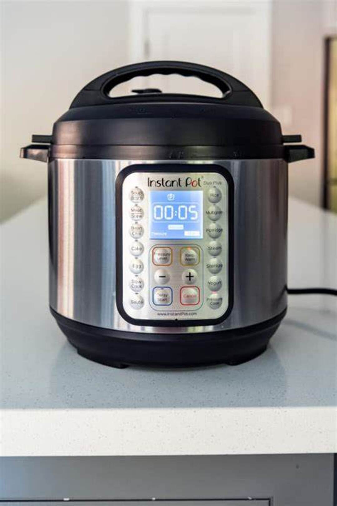 Nồi cơm điện Instant Pot Duo Nova
