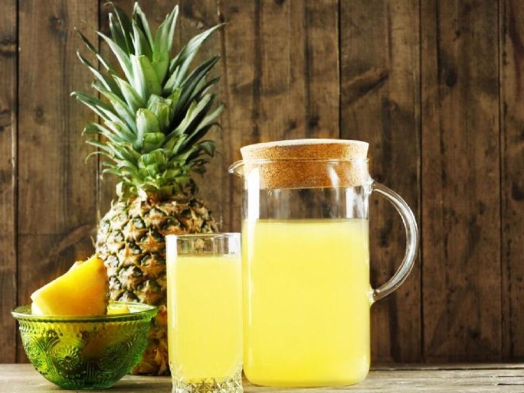 Lợi ích của việc uống nước ép thơm