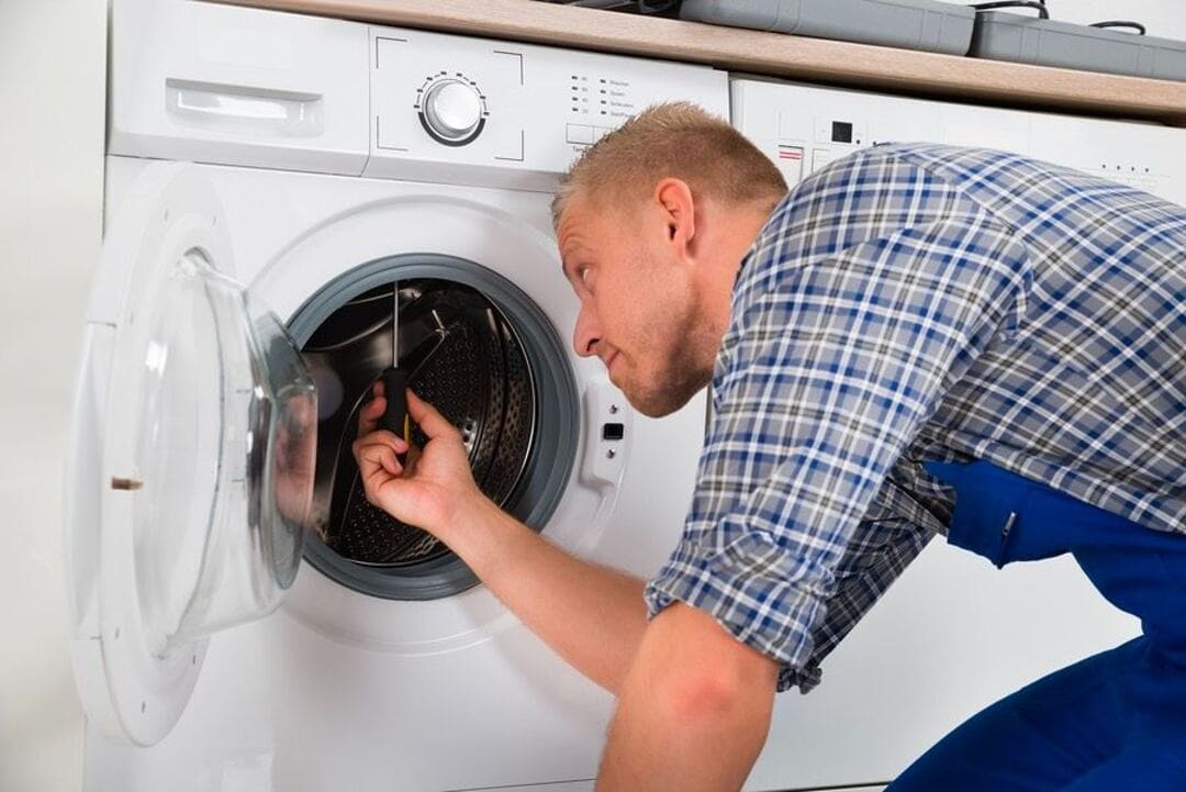 Nguyên nhân và cách khắc phục máy giặt Hitachi báo lỗi C2
