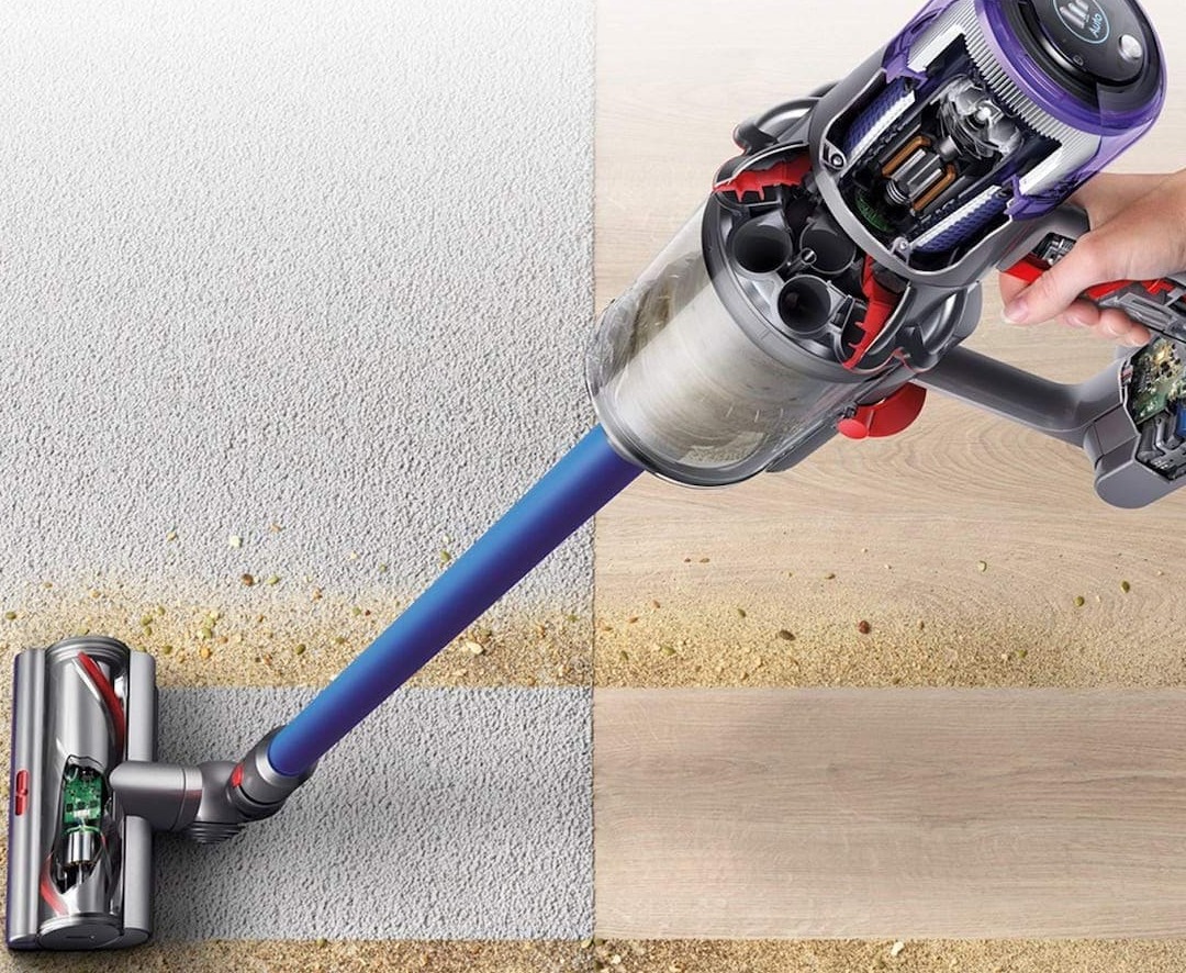 Máy hút bụi Dyson V1