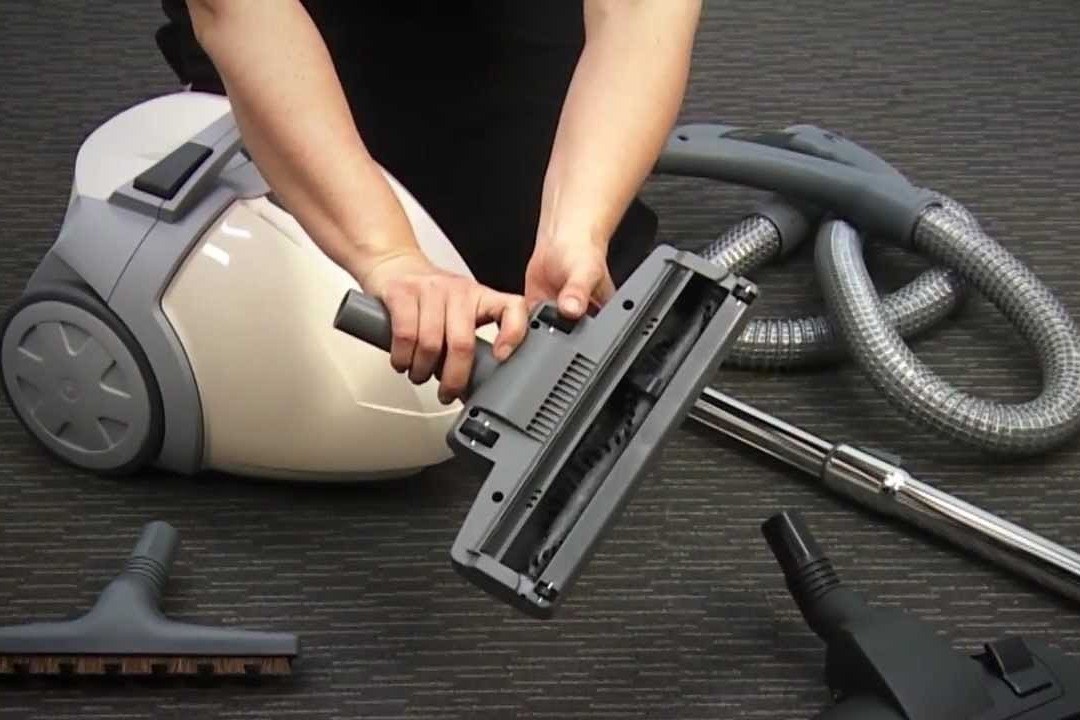 Máy hút bụi cầm tay Zelmer ZVC545CA