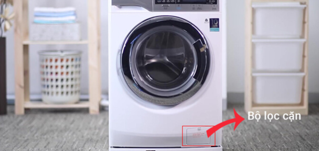 Cách xả hết nước trong máy giặt lồng ngang bước 1