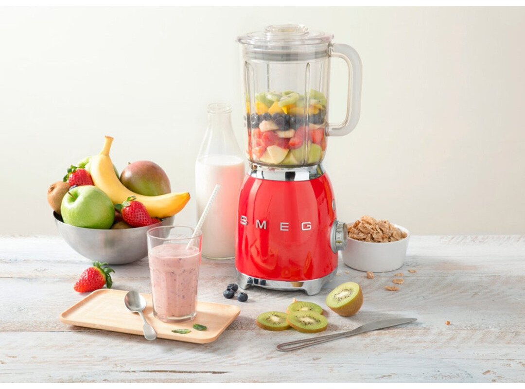 Máy xay sinh tố Smeg BLF01RDEU (535.43.639)
