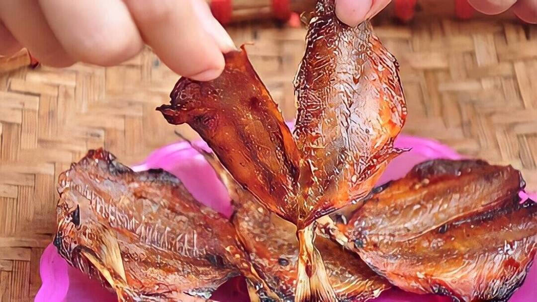Cách nướng cá chỉ vàng bằng nồi chiên không dầu
