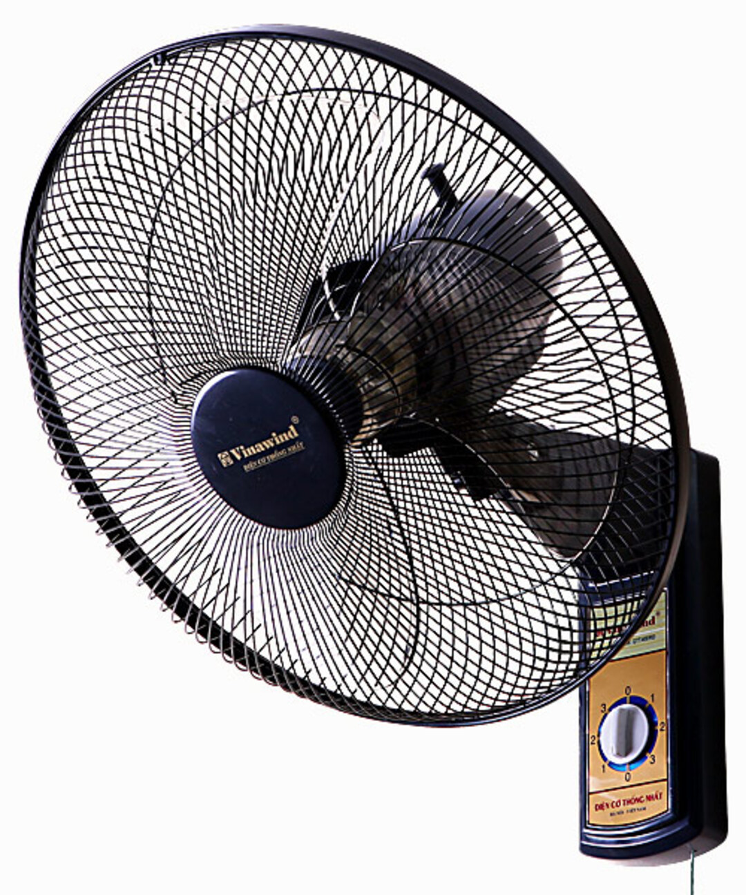 Cách tháo quạt treo tường