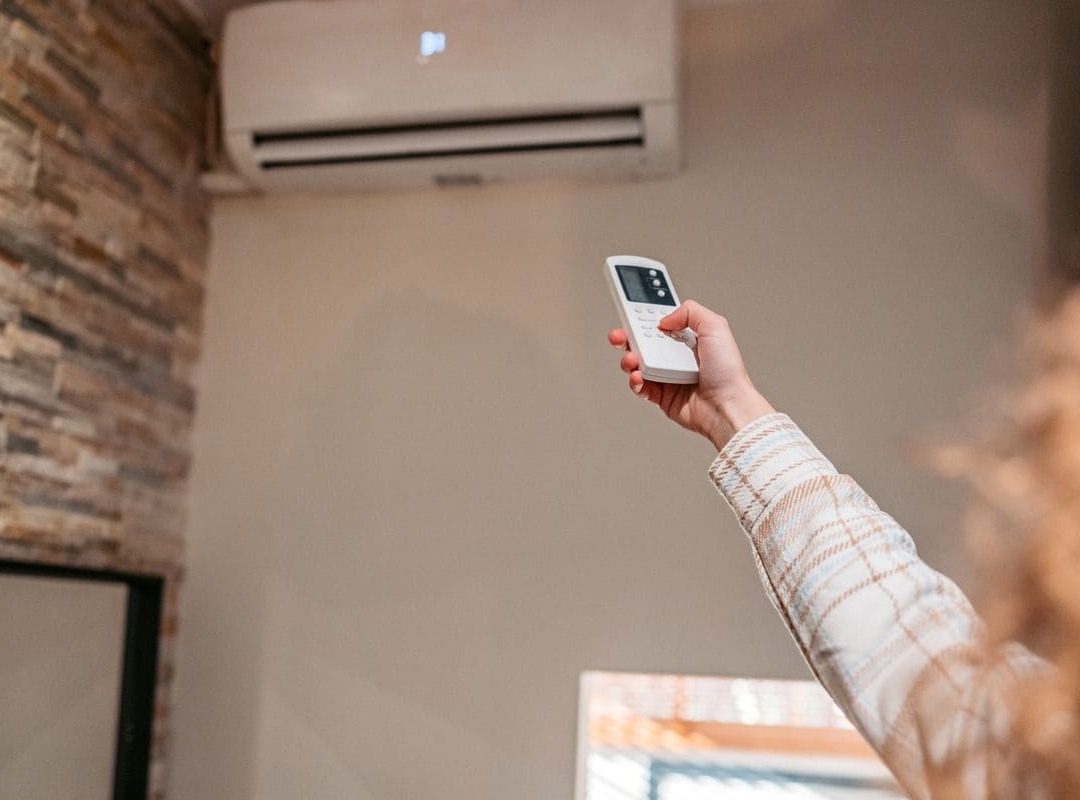 Nguyên nhân và cách khắc phục máy lạnh Reetech báo lỗi P1