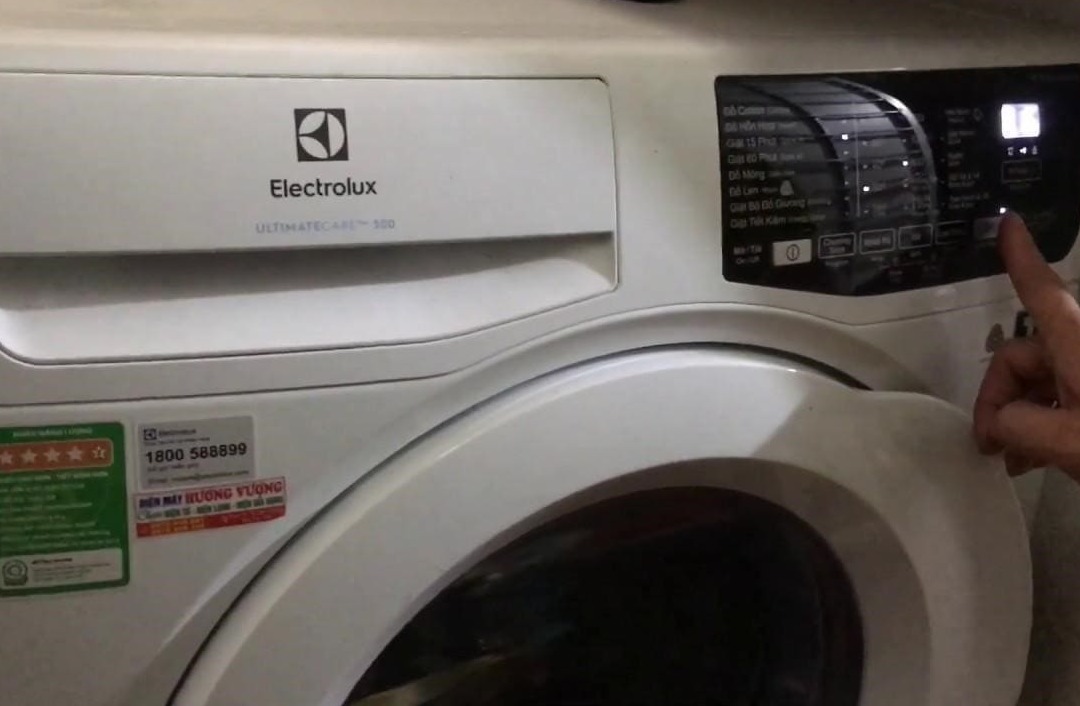 Tại sao nên chọn Limosa là nơi sửa máy giặt Electrolux báo lỗi E83