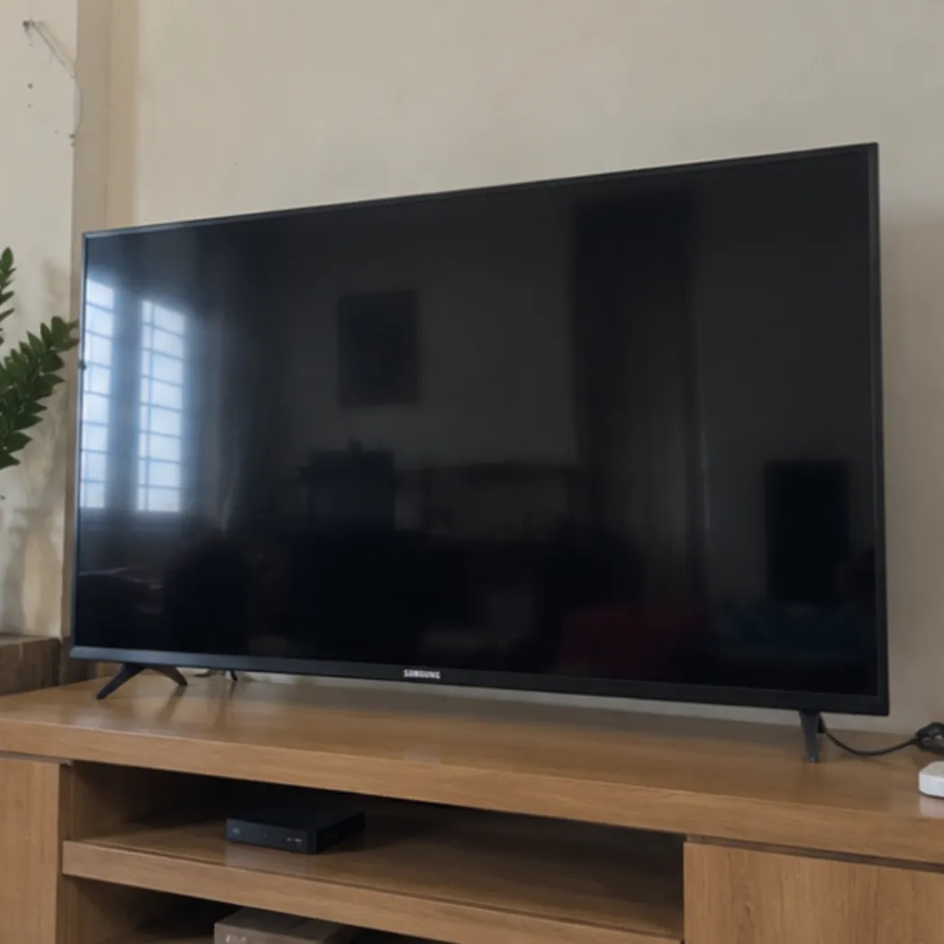 Bùi Tiến Đạt sửa Smart TV Samsung