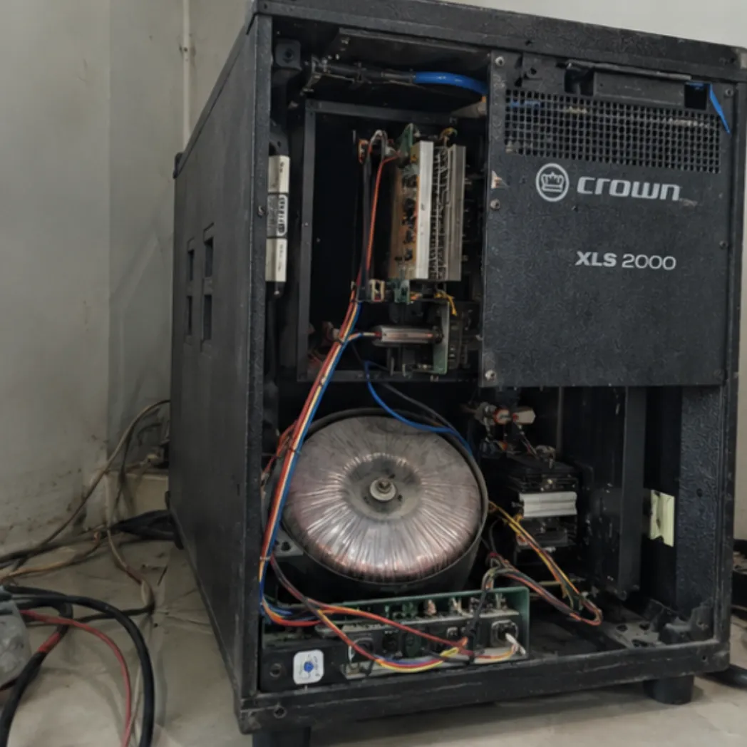 Sửa cục đẩy công suất Crown và vang số hội trường bị mất tiếng