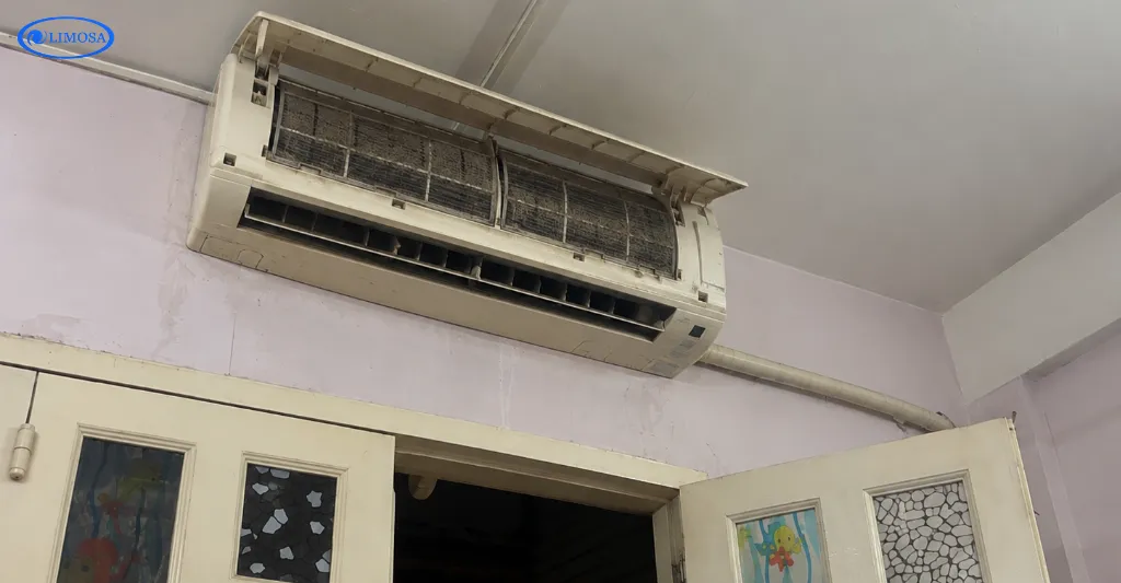 Toàn cảnh trước khi vệ sinh máy lạnh tại nhà khu Cư Xá Bắc Hải