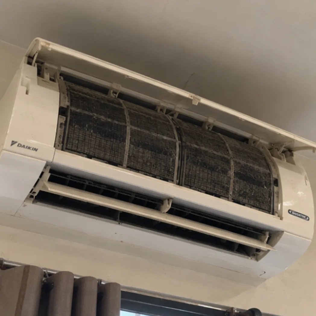 Sửa máy lạnh Daikin Inverter báo lỗi L5 ngắt block quá dòng