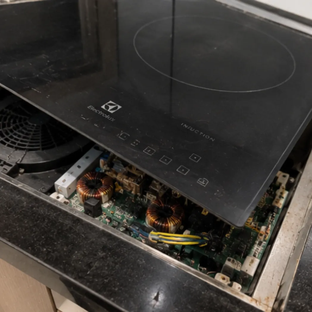 Sửa bếp từ Electrolux không lên nguồn